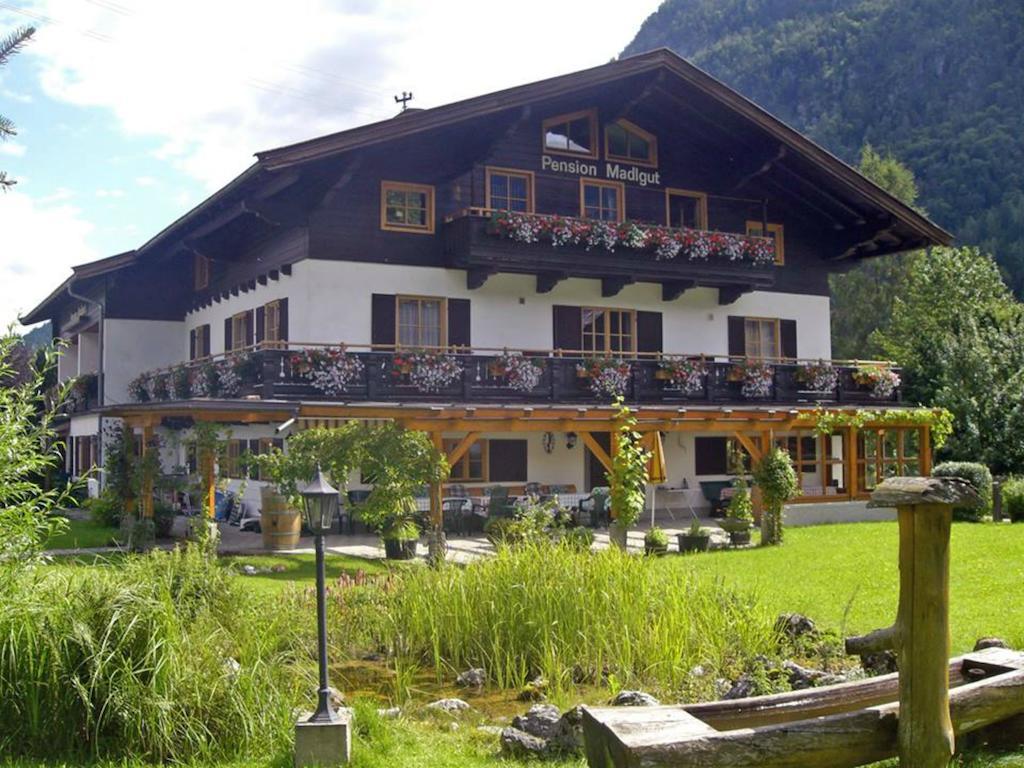 Hotel Madlgut Lofer Exterior foto